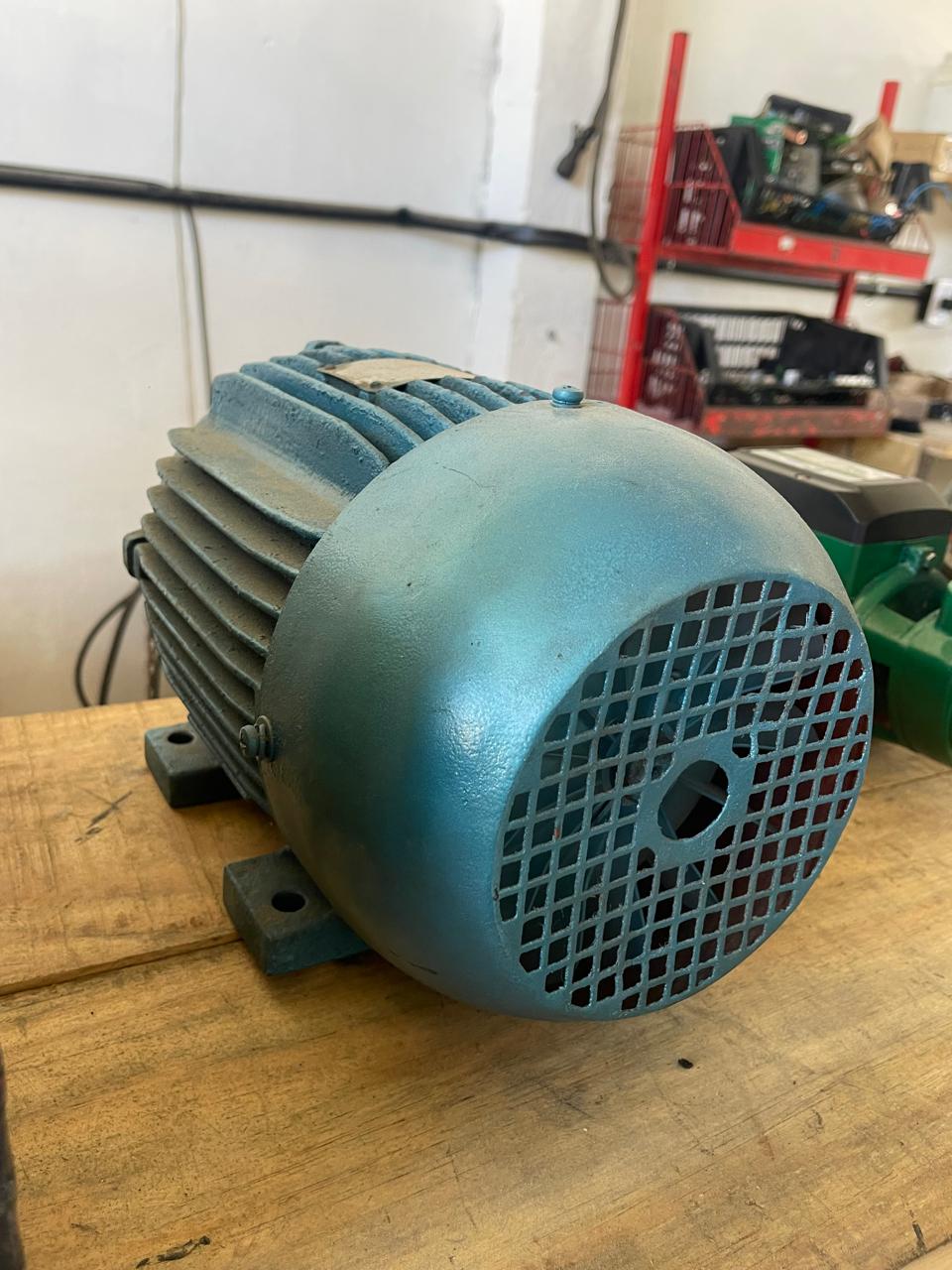 Motor industrial